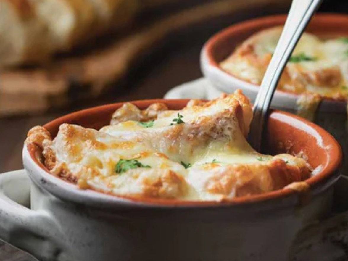 French Onion Soup: A Cozy Classic for Crisp Fall Evenings