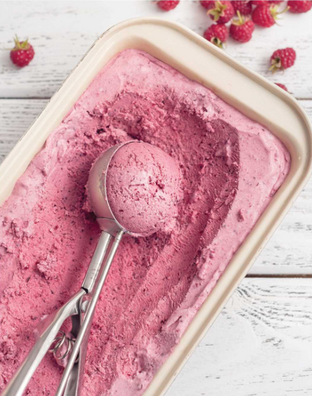 Raspberry Ice Cream Cake Recipe – A Refreshing, No-Bake Summer Dessert