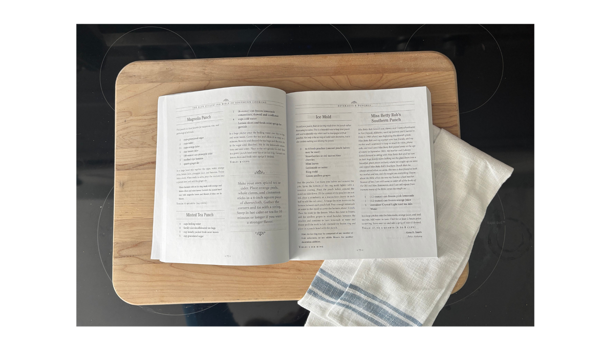 The Blue Willow Inn Bible of Southern Cooking: 450 Essential Recipes Southerners Have Enjoyed for Generations
