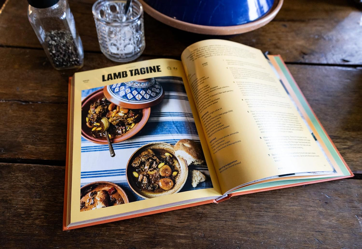 Stews: One-Pot Comfort Food From Around The World (A Cookbook – 90 Delicious International Recipes)