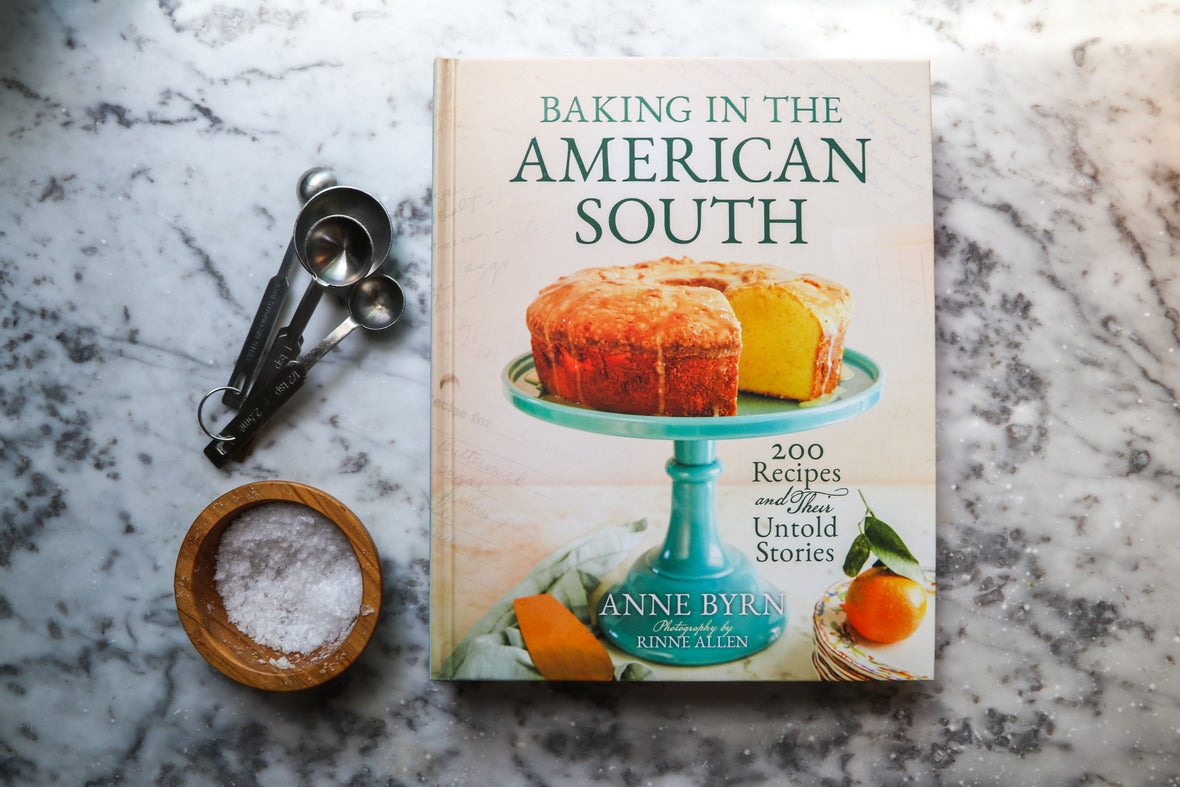 Baking in the American South: 200 Recipes and Their Untold Stories (A Definitive Guide to Southern Baking)