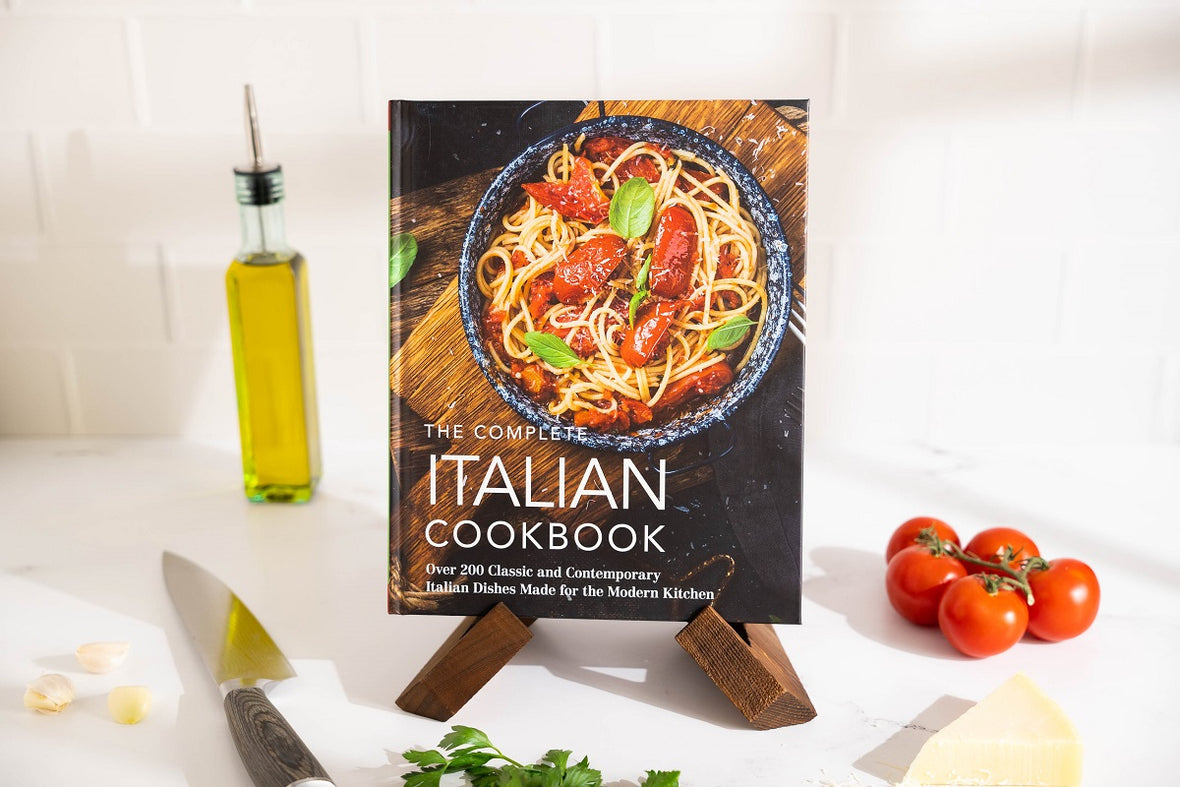 The Complete Italian Cookbook: 200 Classic and Contemporary Italian Dishes Made for the Modern Kitchen