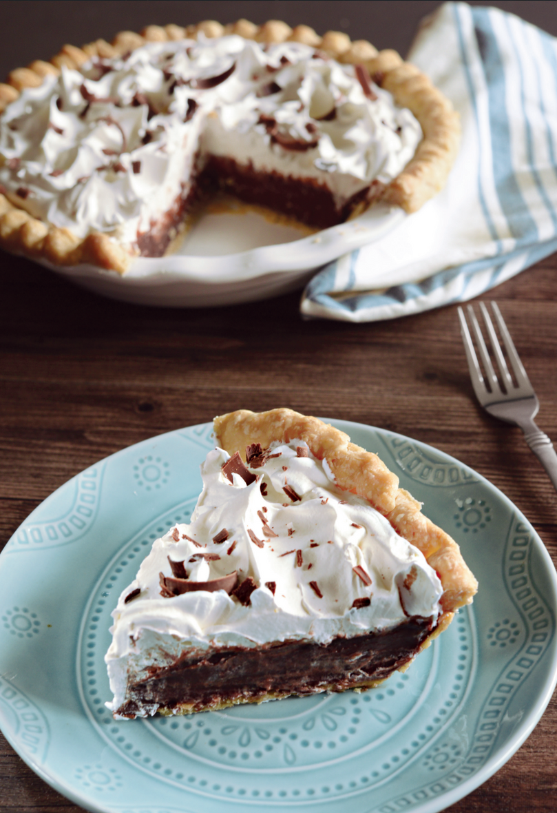 Sweetie Pie's Cookbook: Soulful Southern Recipes, from My Family to Yours